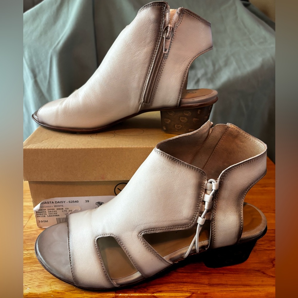 Unity In Diversity Sandal